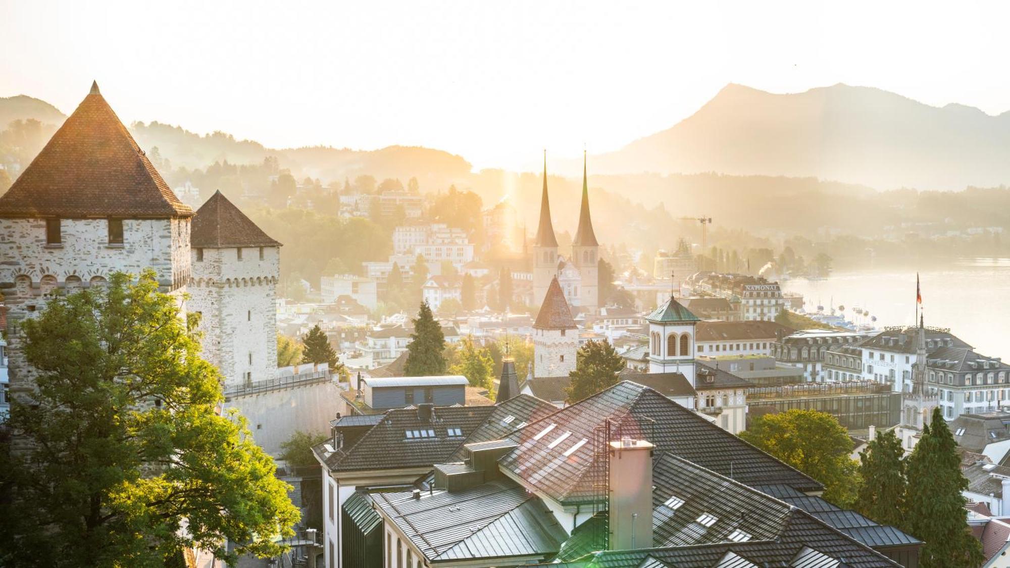 Glandon Rooms Limelight - Self-Check-In Lucerna Exterior foto